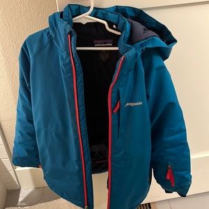 Boys Patagonia snowshot jacket. Size 7/8 boys